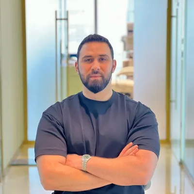 Dr Kinan Alchurbaji | Dubai Dentist profile
