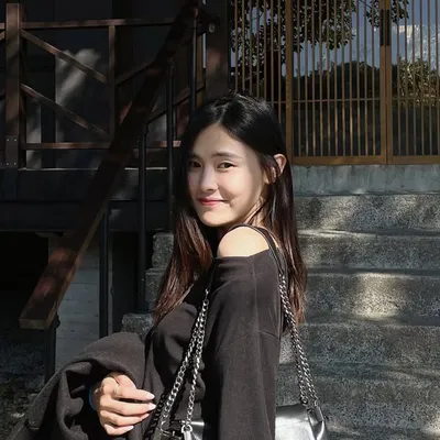 Hua profile