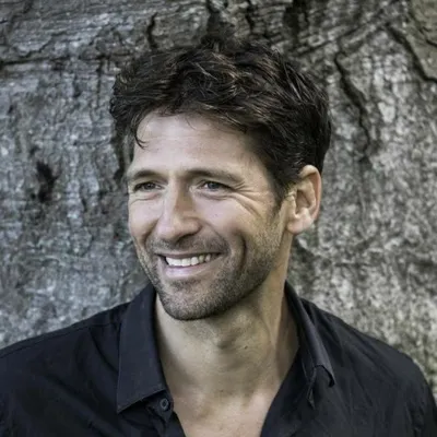 Dokter Juriaan | Juriaan Galavazi | arts, coach & auteur profile