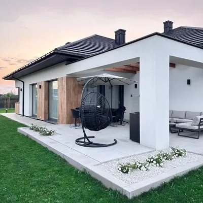 Dom Pod Warszawą profile