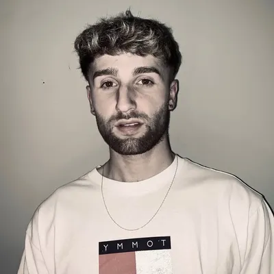 Dom Whiting profile