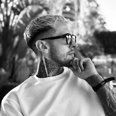 ☨ Dom Brown ☨ profile