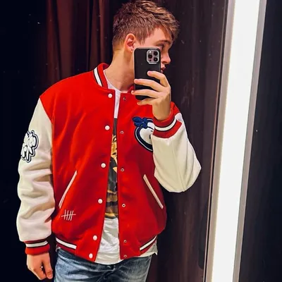 Dominik Grey | ๐
ฐ๐๐๐
ธ๐๐ โ & โ ๐
ผ๐๐๐
ธ๐
ฒ profile