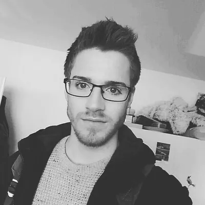 Dominik profile