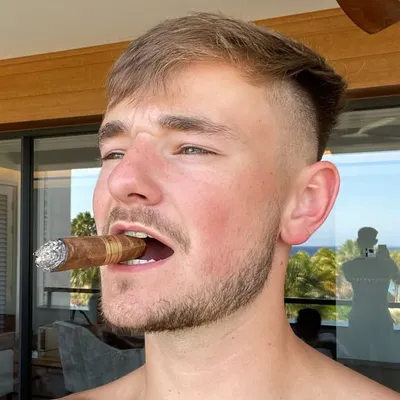 Don de Jong profile