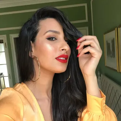 Dounia Slimani profile