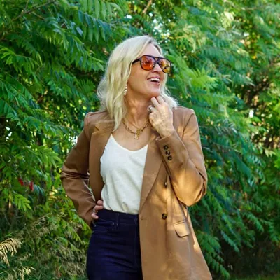 Jill | 50+ Fashion | Beauty | Wellness profile