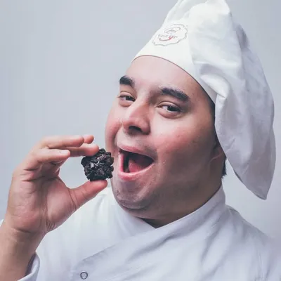 DOWNLICIA | Gabriel Bernardes profile