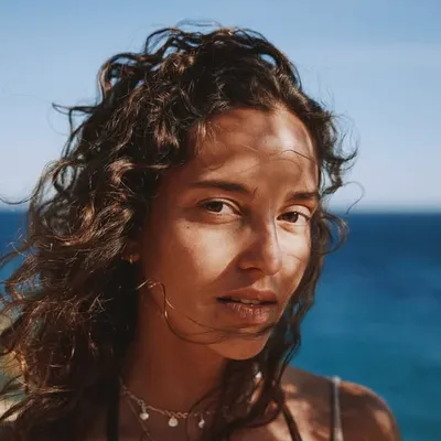 DANIELA POUBLAN profile