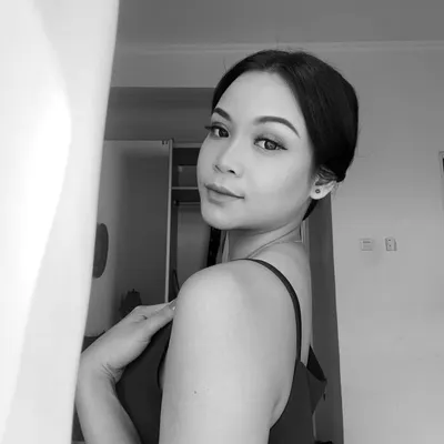 N. Dewi Pratiwi profile