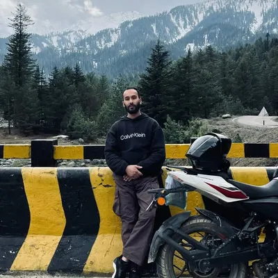 Dr Aamir Jan | Dental Surgeon profile