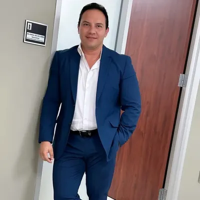 Alex Ordonez MD FACS profile