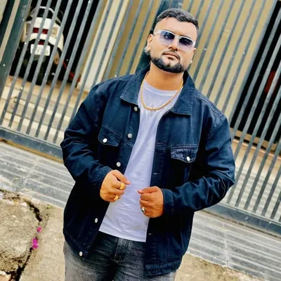 *Dr.Aman Shaikh*🩺 profile