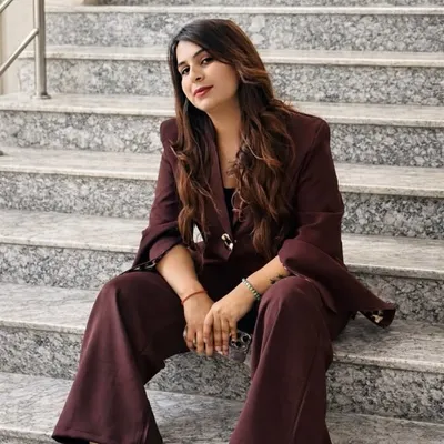 Dr. Anshika(PT)๐ฉ๐ปโโ๏ธ profile