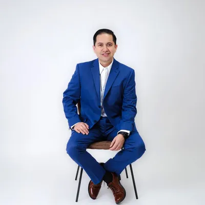 Dr. Hugo Castellanos profile