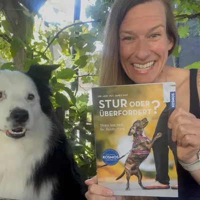 Janey May | Hundetraining | Expertin für Hibbelhunde und Stress profile