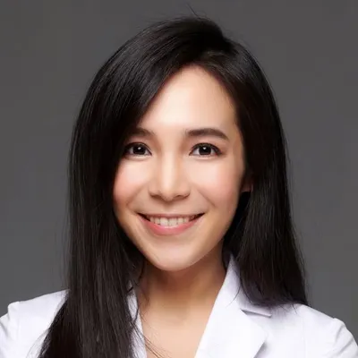 林榆芩醫師| 牙齒矯正牙套專家 profile