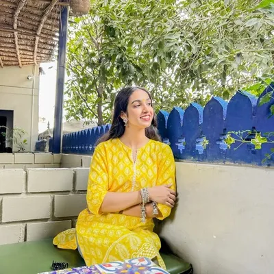 Dr.NIBHA PAREEK๐