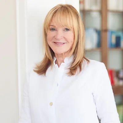 Dr. Petra Bracht profile