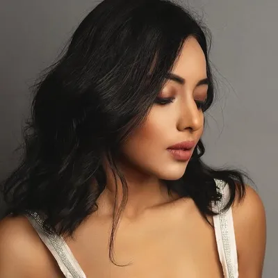 Ratna Priya profile