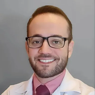 Dr. Renato Caravellos profile
