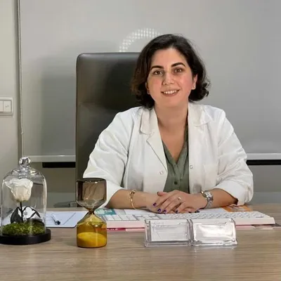 Dr Salwa Chaoui profile