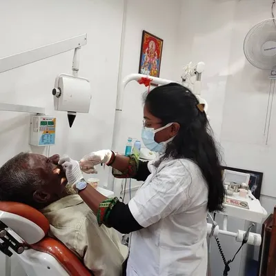 dr Sneha's advanced dental cli profile
