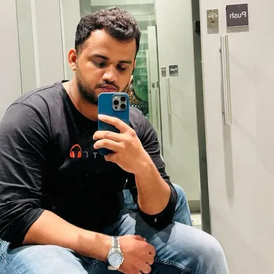 Dr Vedant Jadhav profile