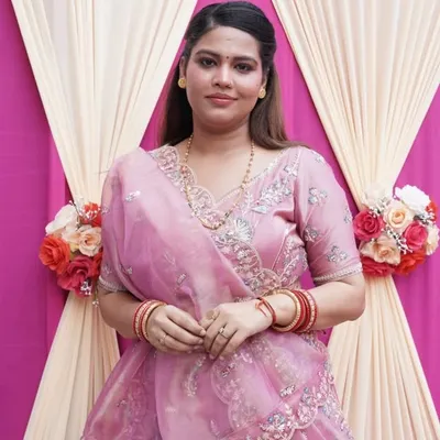 Dr Neha Tanwar profile
