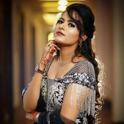 Aishwarya Pathak profile