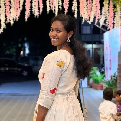 Dr. Alamelumangai Muthuvel- Yoga & Naturopath profile