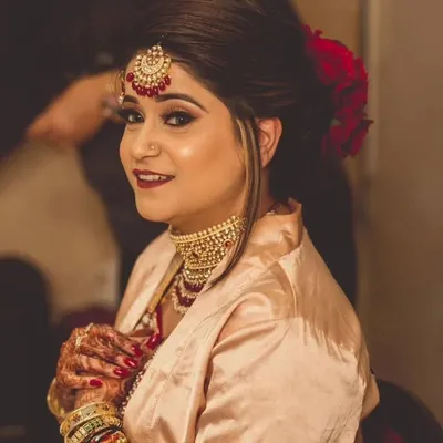 Dr. Ayushi Dubey Katiyar profile