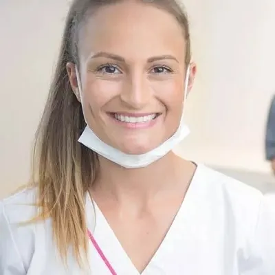 Dr Marion Fitoussi profile