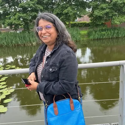 Dr Namrata profile
