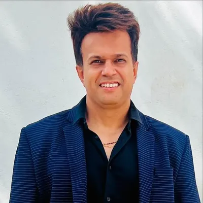 Dr Rushikesh Ved profile