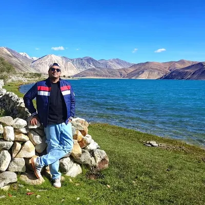Dr Nandish Salvi profile