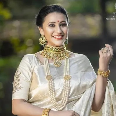 Dr Shweta Pendse profile