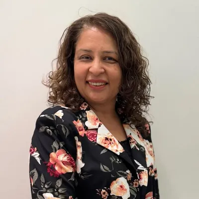 Dr Zinal Pediatrician & Lactation Consultant profile