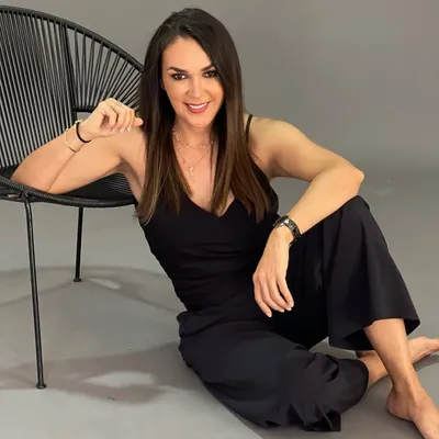 Dra. Carmen Contreras profile