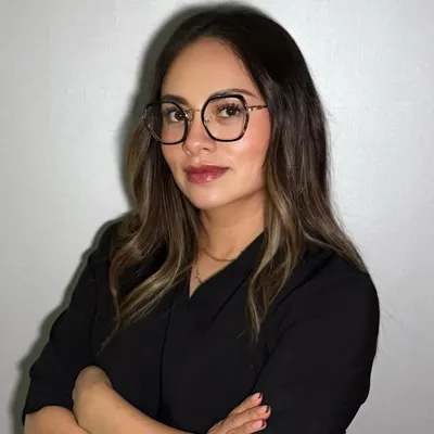 Ginecóloga Corina S. Jaimes profile