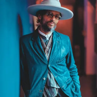Draco Rosa profile