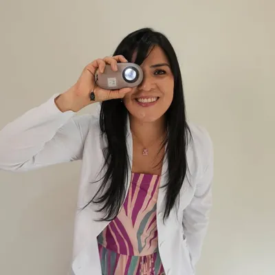 Dra Katherine Obregón profile