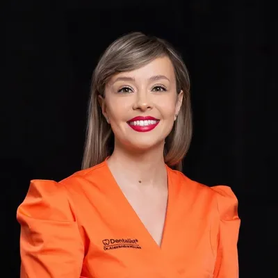 Dr. Alexandra Mircea profile