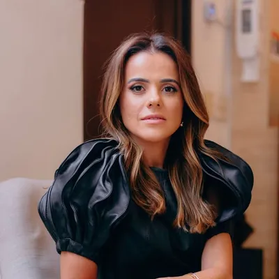 Dra Paula Furtado | Cirurgia Plástica profile