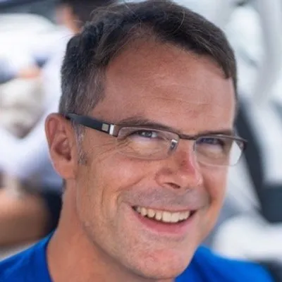 Dr. Ben Lynch profile
