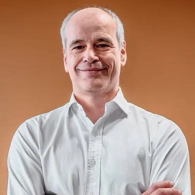 Doctor Carlos Lopera profile