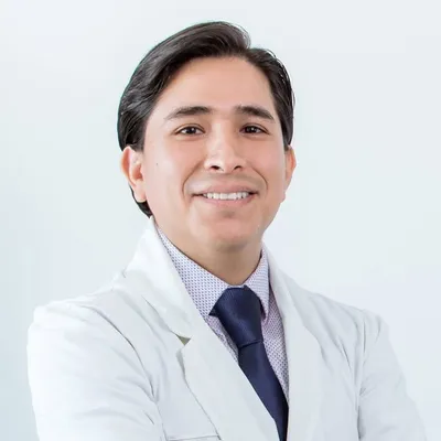 Dr. César Carlos Cirujano Plástico profile