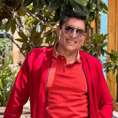 Cesar Lozano profile