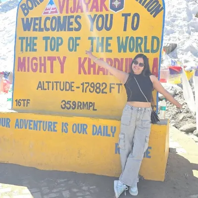 Dr. Chinkle Thakur profile