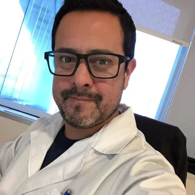 drclaudiocanales profile